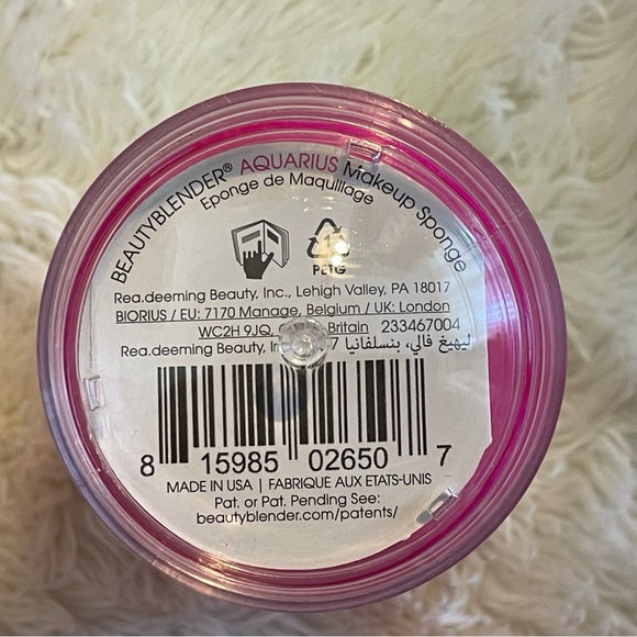 New! Beauty Blender Aquarius Makeup Sponge Limited Edition Zodiac Collection - Picture 3 of 5
